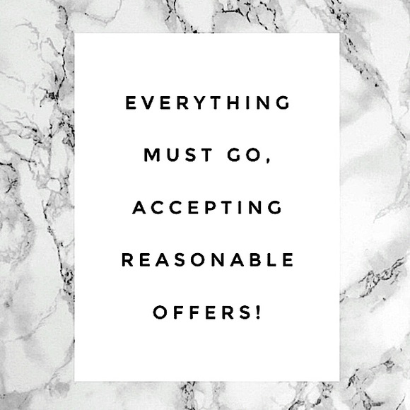 Clearing closet ASAP. Accepting offers on everything. Bundle whatever you want! - Picture 1 of 1